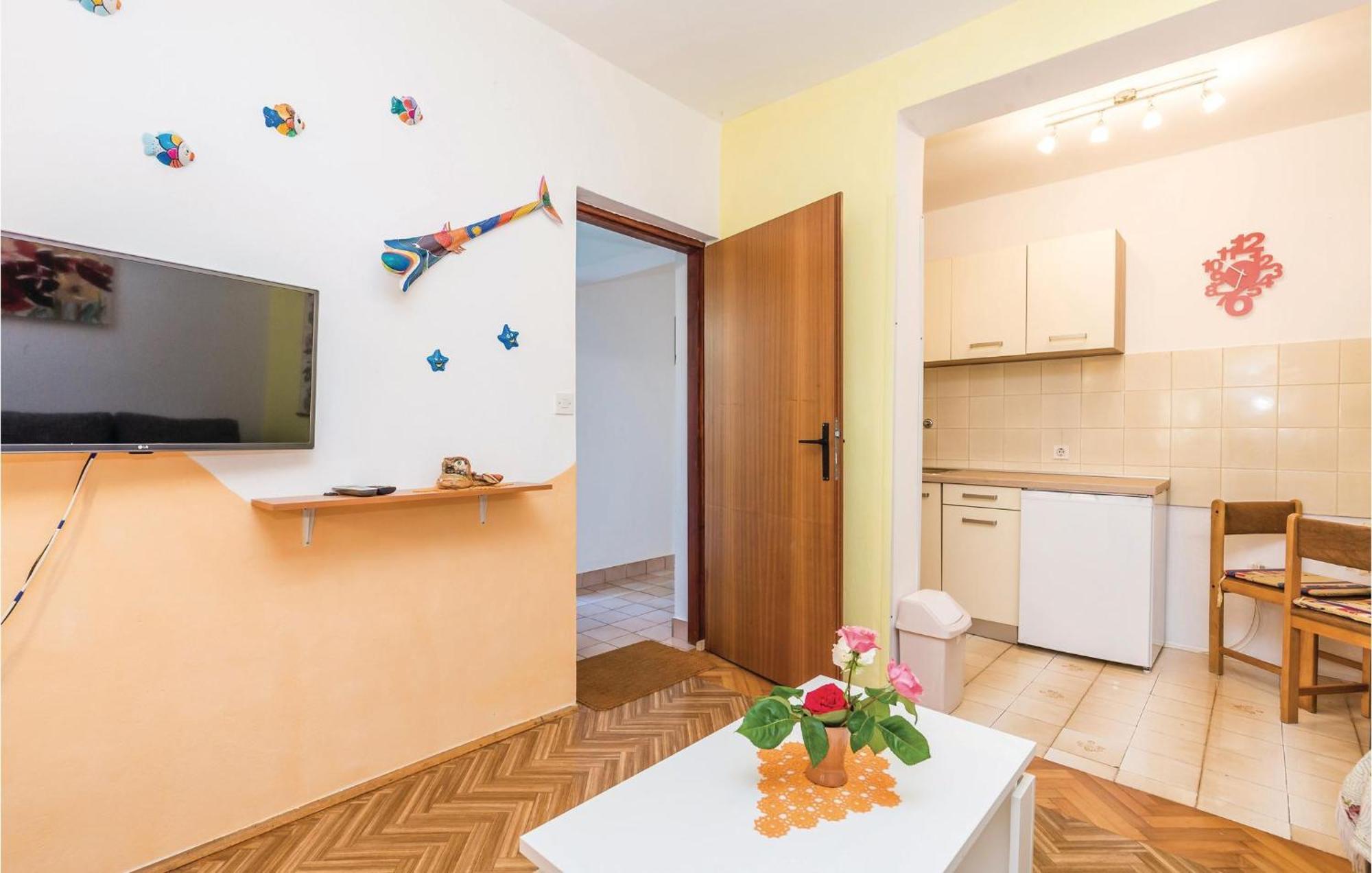 Stunning Apartment In Barbat-Rab With Wifi Barbat na Rabu 외부 사진