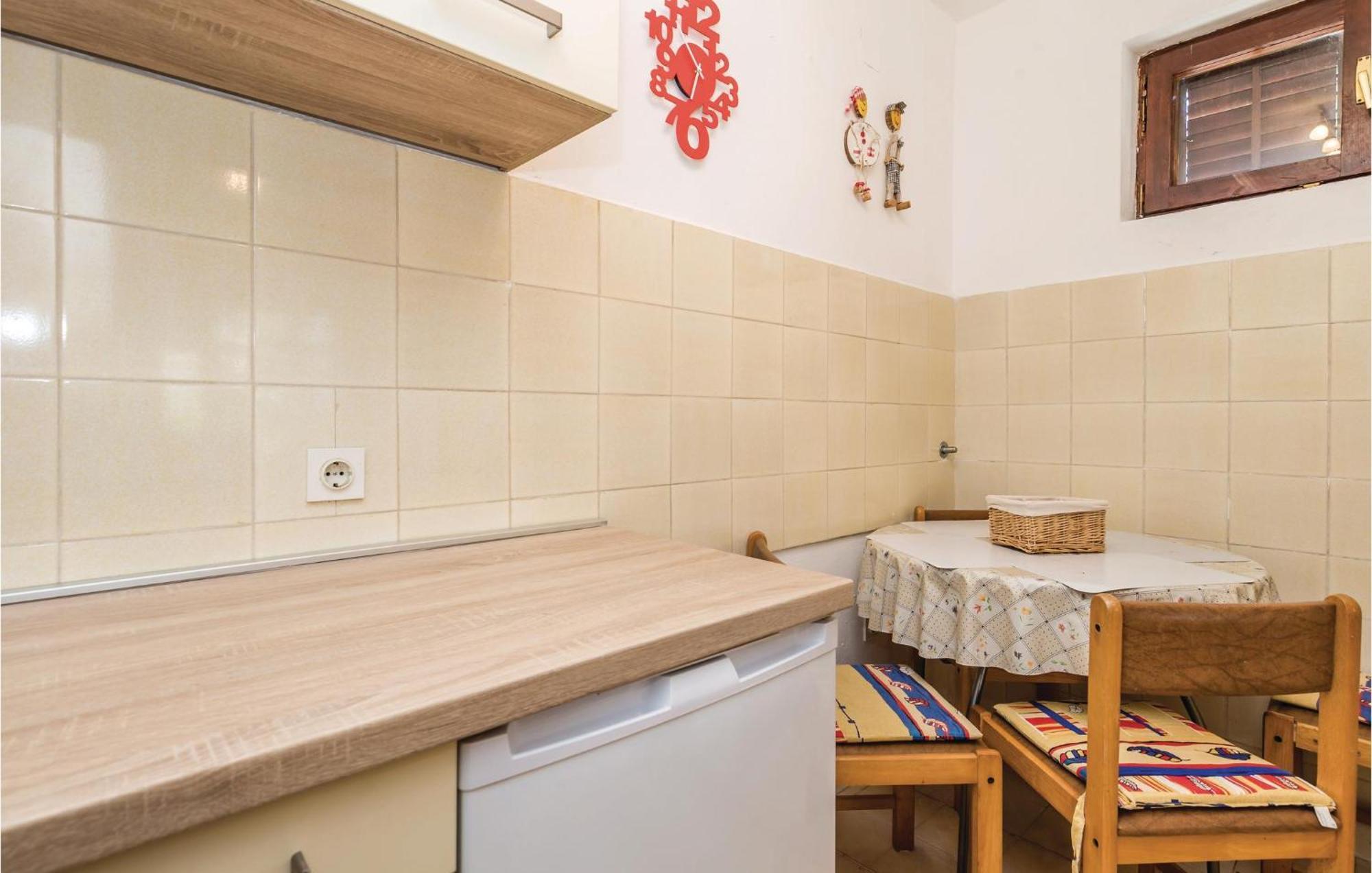 Stunning Apartment In Barbat-Rab With Wifi Barbat na Rabu 외부 사진